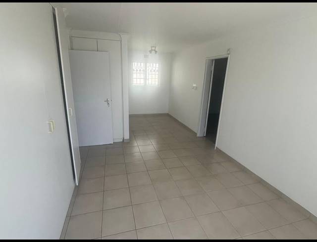 3 BEDROOM DUPLEX FOR SALE IN MALVERN